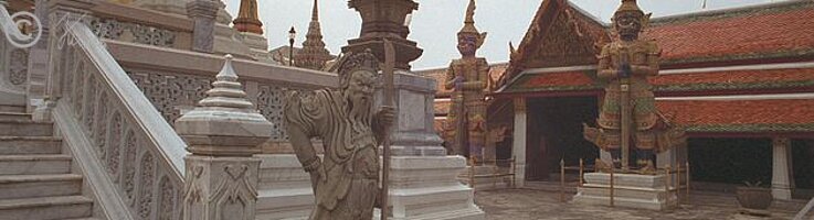Dämonen im Wat Phra Kaeo