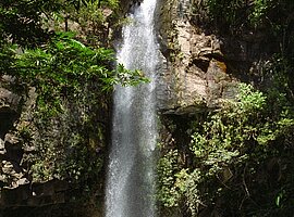 Wasserfall der Blauen Lagune 