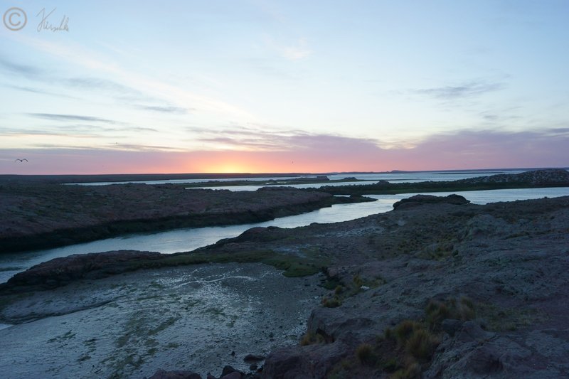 abendlicher Blick &uuml;ber die Ria Deseado nach Sonnenuntergang