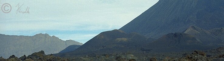 Blick vom Südrand der Caldeira über Westflanke des Pico de Fogo