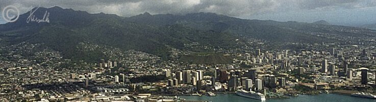 Blick vom Flugzeug auf Waikiki