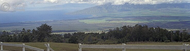 Blick vom Fuß des Haleakala auf Westmaui