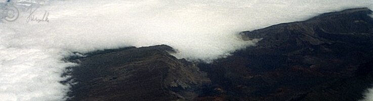 Blick vom Flugzeug auf Haleakala Krater